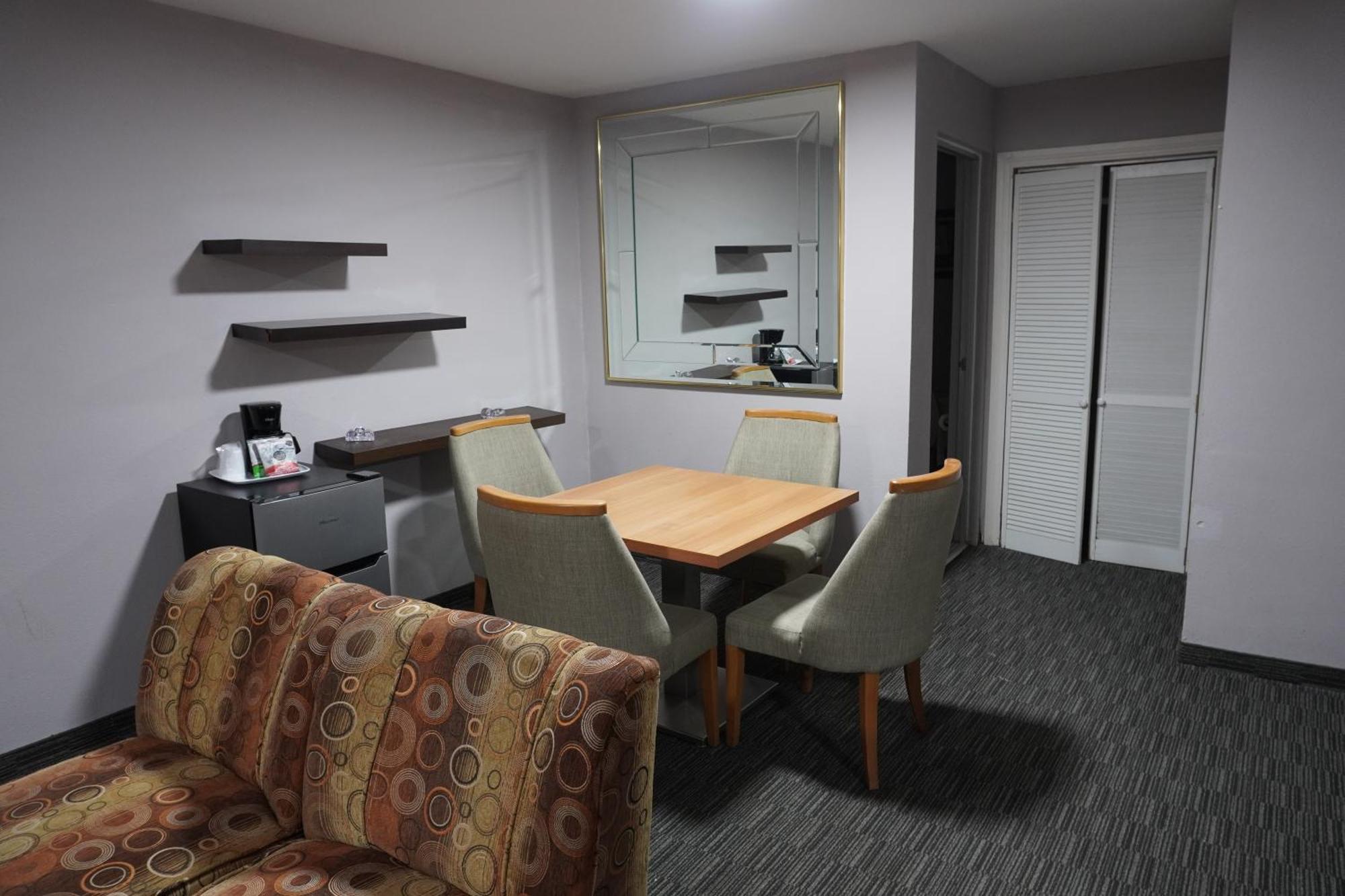 Quality Inn Piedras Negras Kültér fotó