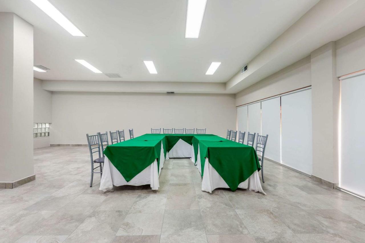 Quality Inn Piedras Negras Kültér fotó